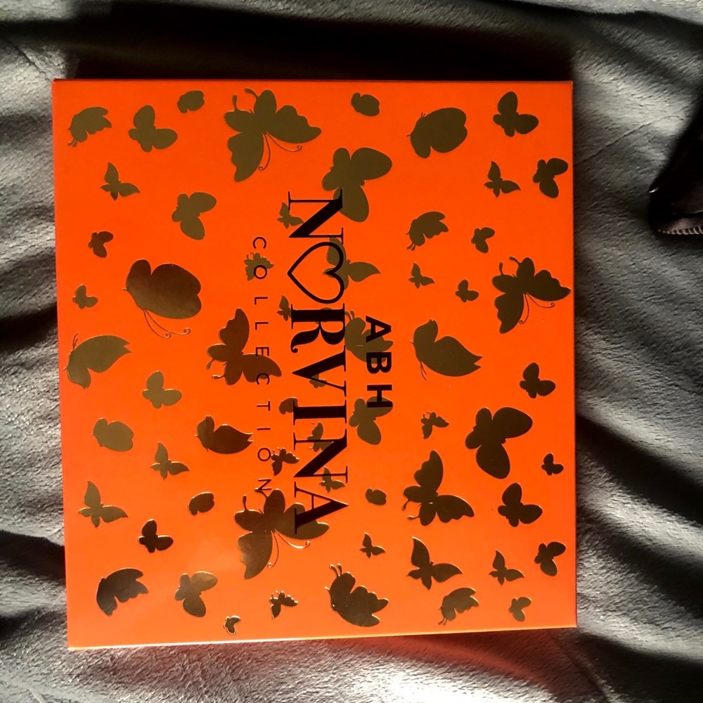 ABH NORVINA pro pigment palette 4